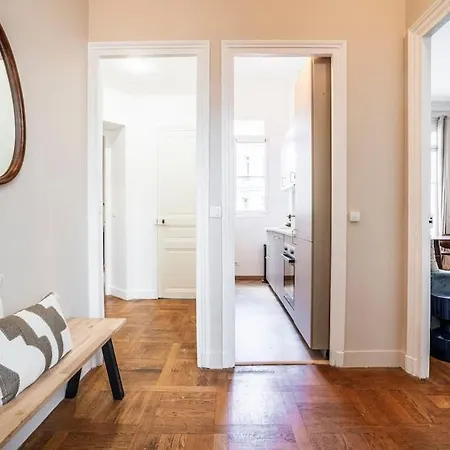 Appartamento Parisien Chic Et Confortable